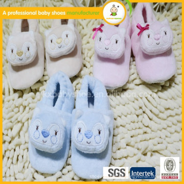 Großhandelsweiche lederne Säuglingsschuhbabyschuhe 2015